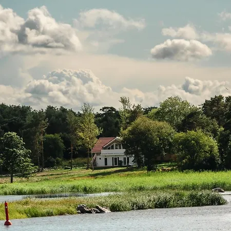 Of Nature Energy On Prangli Island Vikendica *